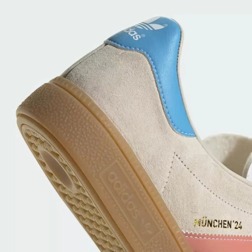 [NEW] Men's adidas Munchen 24 Shoes‎ Wonder Clay IG6282